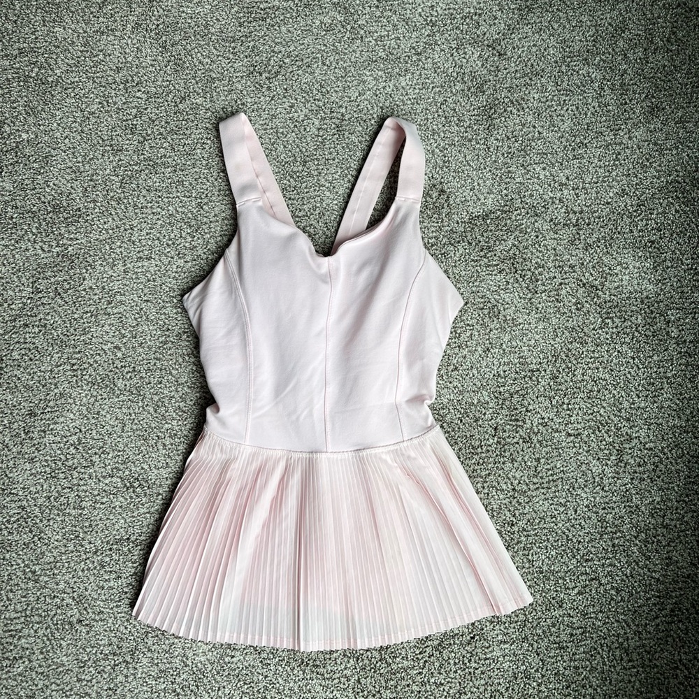 Lululemon pink peplum tank